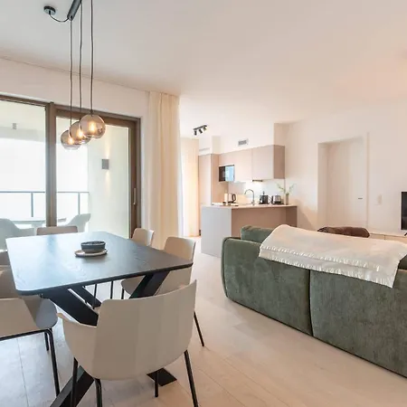 New Flat For 4 With Tremendous Sea Views Lejlighed Oostende